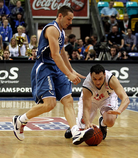 满博弈的谈 满博弈的谈