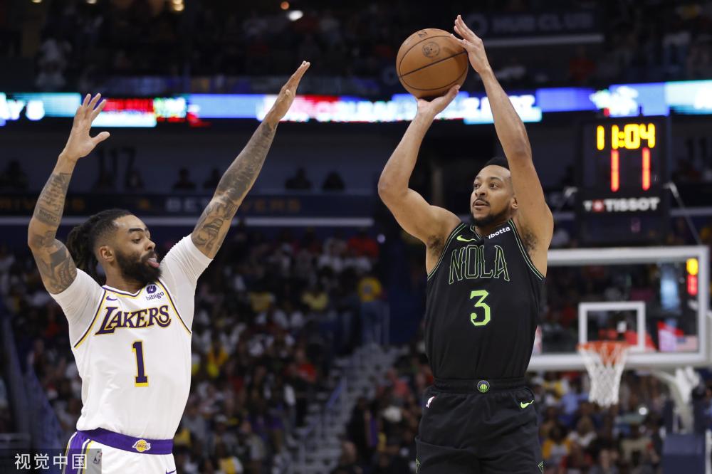 通过与梅西 通过与梅西